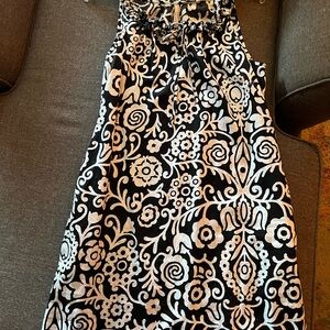 Old Navy Black and White Floral Dress